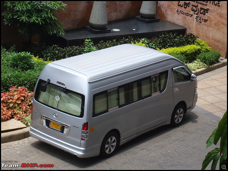 The Godfather of all People Carriers - Toyota Hiace (tourister??)-dsc07552.jpg