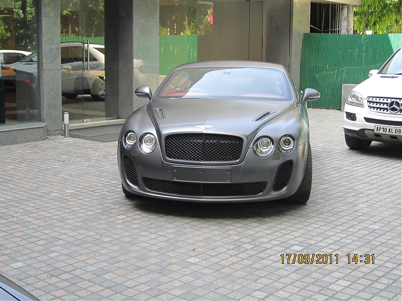 A Bentley joins the family-img_0870re.jpg