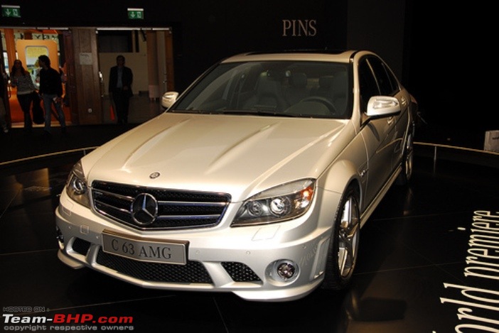 Pics: Mercedes C63 AMG + Brosreview-c63-amg-i.jpg