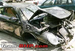 Supercar & Import Crashes in India-delhi_porche_crash_295.jpg