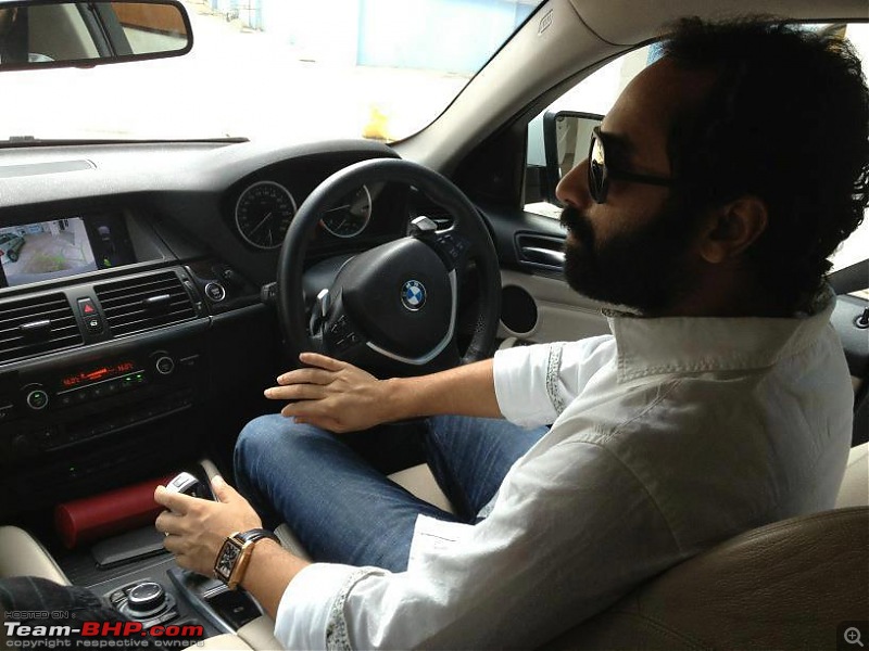 South Indian Movie stars and their cars-303526_383602151700620_1615309863_n.jpg