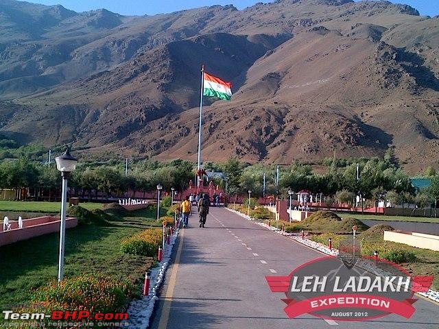 Super Car Club ( SCC ) Expedition- Leh/Ladakh 2012-m.jpg