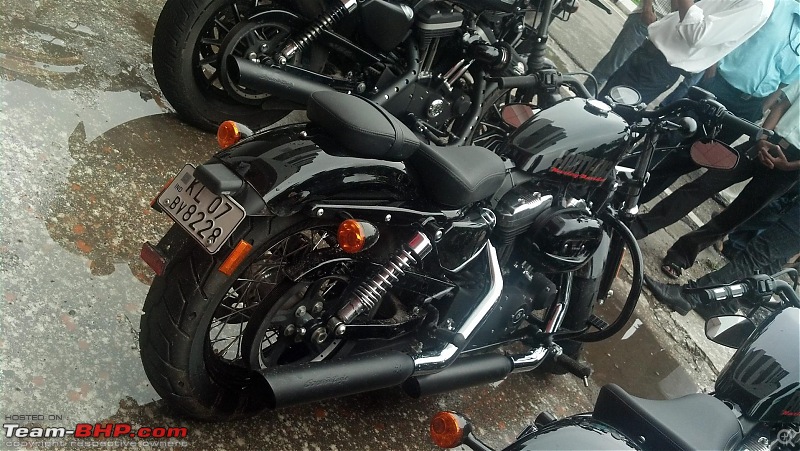 Harley-Davidson showroom @ Vyttila, Kerala!-photo_1351759608823-large.jpg