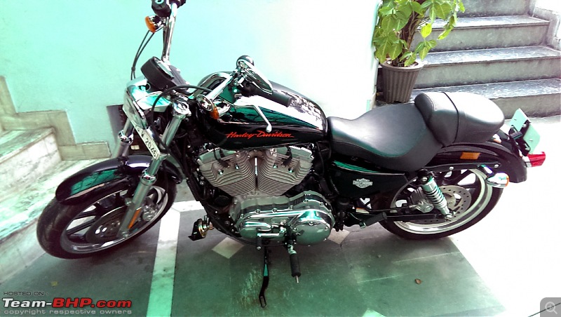 Harley Davidson Superlow XL883L - The Comprehensive Review-harley-stickered_4.jpg