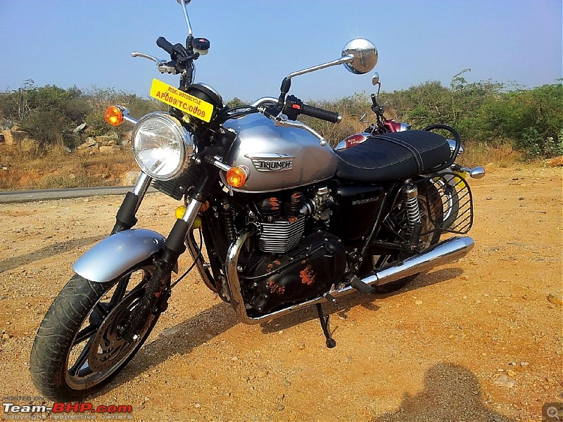 Comparison Report: Harley Davidson Iron 883 vs Triumph Bonneville-20140201_085831_03.jpg