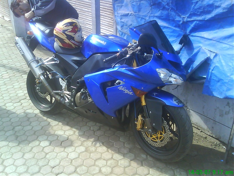 Superbikes spotted in India-dsc00235.jpg