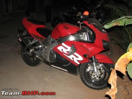 Superbikes spotted in India-img_2546.jpg