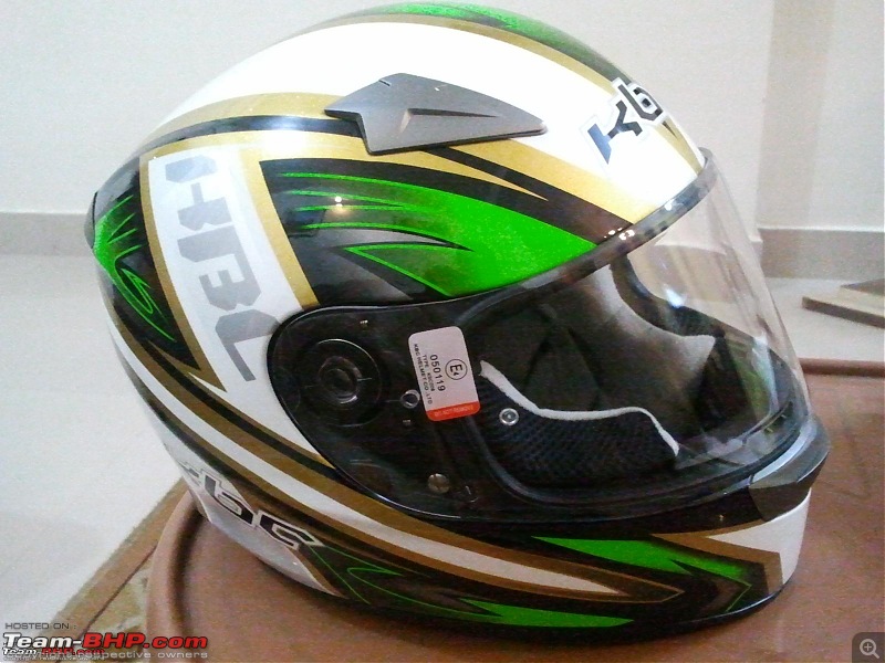 Zee comes home - My 2014 Kawasaki Z800-helmet.jpg