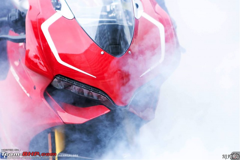 India gets its 1st Ducati Panigale 1199R!-10603521_754858877902637_6992178292312254578_n.jpg