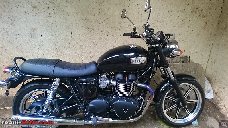 Triumph Bonneville: Yet another Bonnie story from the heart !!!-bone-home.jpg