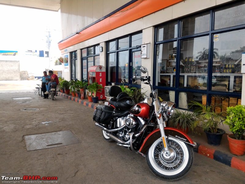 Harley-Davidson Heritage Softail Classic FLSTC: The Comprehensive Review-mukteshwar-ride-646km-30042016_2.jpg