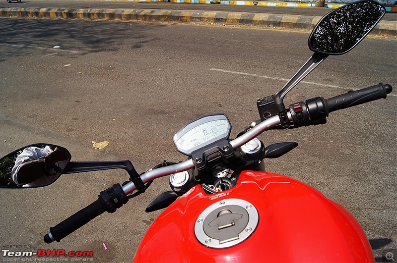 Red Ducati Monster 821 - Initial ownership report-direct-sunlight.jpg