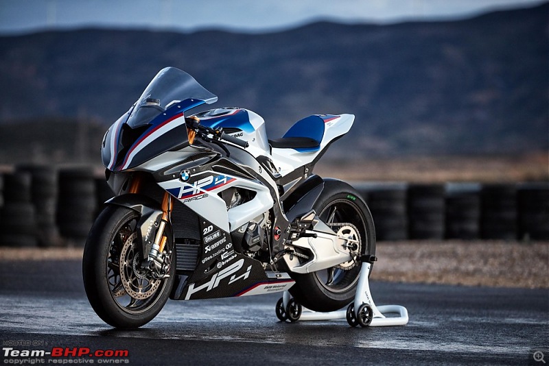 BMW HP4 Race : Carbon fibre-framed Ducati Superleggera competitor-rest.jpg