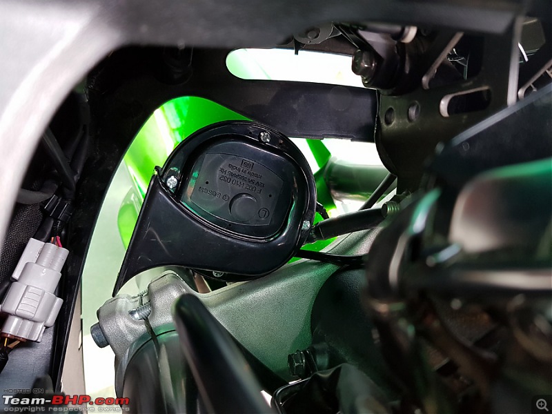 2018 Kawasaki Ninja 1000 - The Comprehensive Review-bosch-symphony-low-tone-horn-istalled-04062018_2.jpg