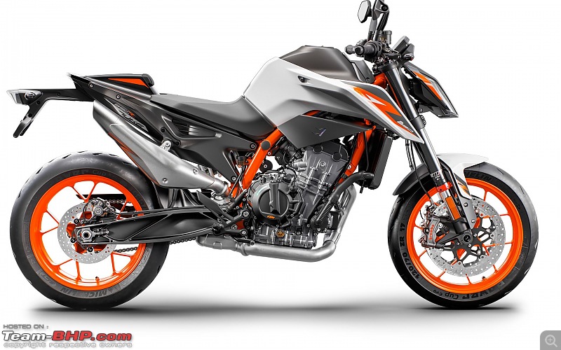 2020 KTM 890 Duke R-08-ktm-890-duke-r-my20-right.jpg