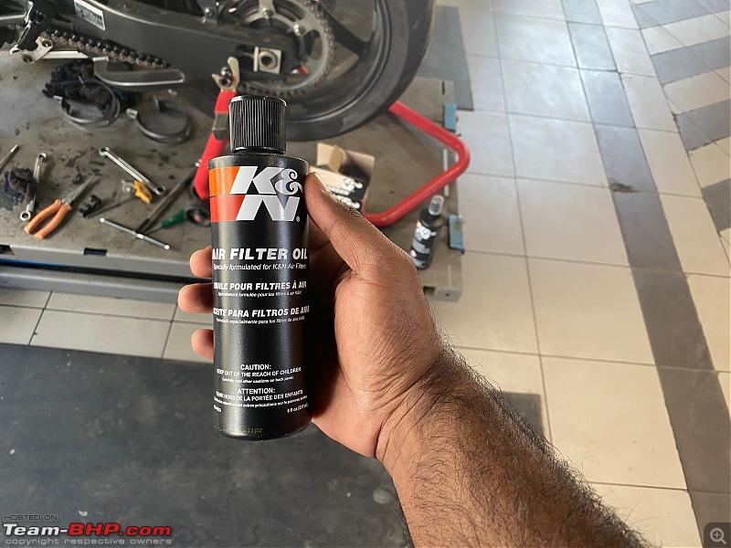 Review: My Yamaha R1 (WGP 50th Anniversary Edition)-air_filter_oil.jpeg