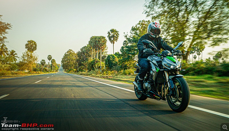 The story of my Kawasaki Z1000-rolling-shot.jpg