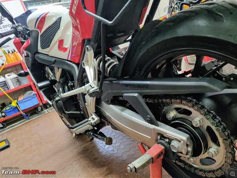 Pragmatism in the world of bling: The story of my Honda CBR650F. EDIT: Now sold-suspension.jpg