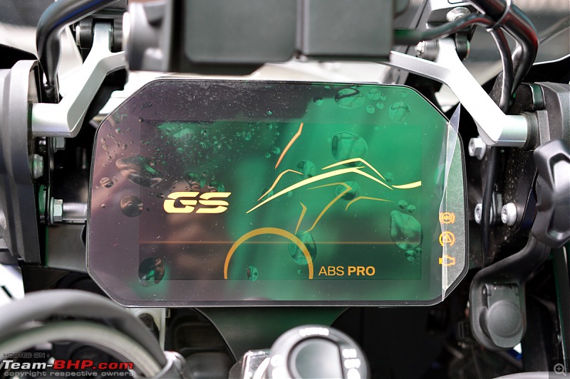 BMW R1250GS Adventure Pro MY2020 - Style HP - The Comprehensive Review-15-bmw-r1250gsa-colour-tft-connected-display.jpg