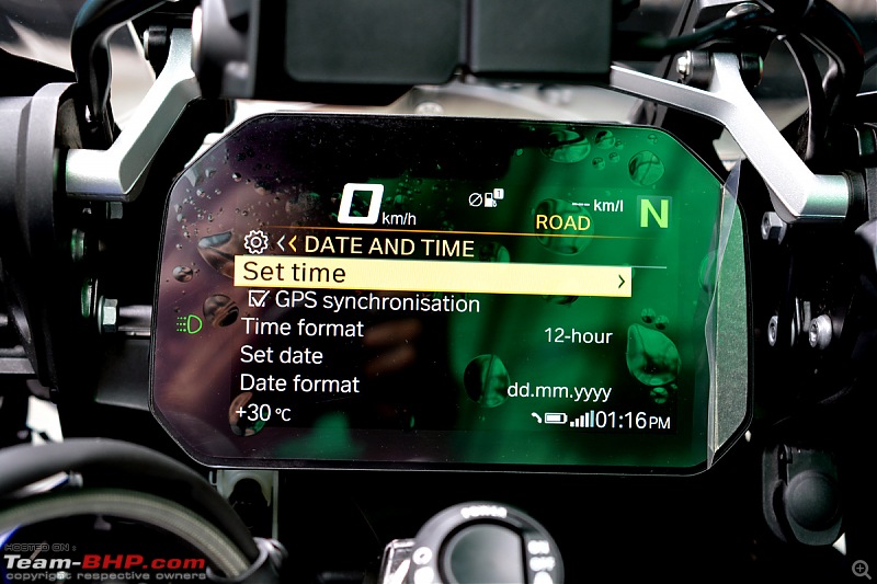 BMW R1250GS Adventure Pro MY2020 - Style HP - The Comprehensive Review-314-tft-display-date-time-settings-gps-synchronisation.jpg