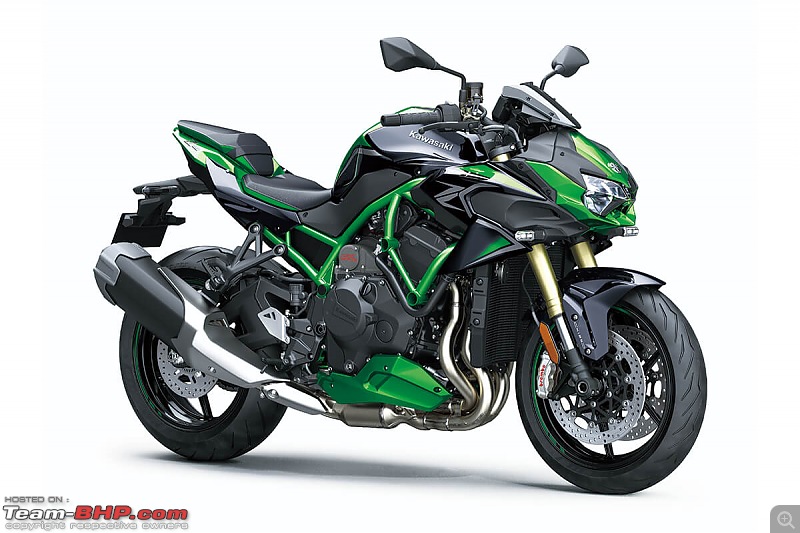 Kawasaki teases supercharged streetfighter - Z H2-058029c8718d4b55ba994c4433cc18fd.jpg