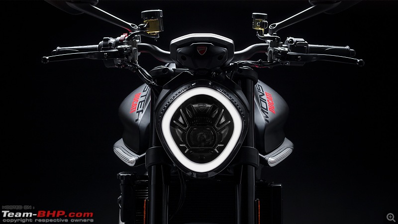 2021 Ducati Monster unveiled-monster93701dettagligallery1920x1080.jpg