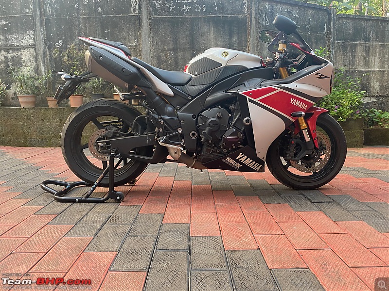 Review: My Yamaha R1 (WGP 50th Anniversary Edition)-img_2392.jpeg