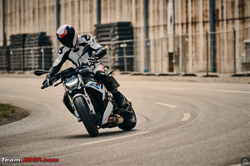 BMW S 1000 R launched at Rs. 17.90 lakh-04-image-allnew-bmw-s-1000-r.jpeg