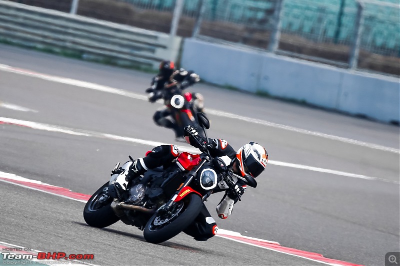 2021 Ducati Monster unveiled-20211007_223026.jpg