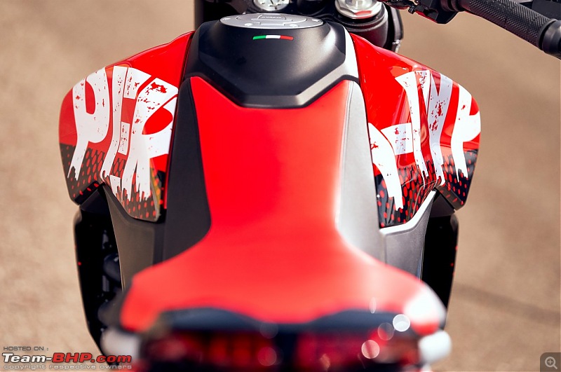 Ducati Hypermotard 950 BS6 teased ahead of launch-20211110_142855.jpg