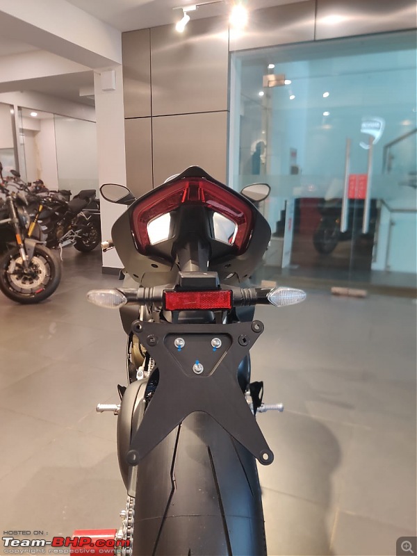 The Black Ghost | My 2021 Ducati V4SP Review-whatsapp-image-20211119-7.04.27-pm-1.jpeg