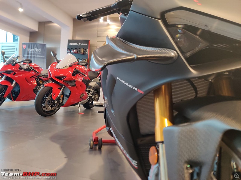 The Black Ghost | My 2021 Ducati V4SP Review-whatsapp-image-20211119-7.04.30-pm-1.jpeg