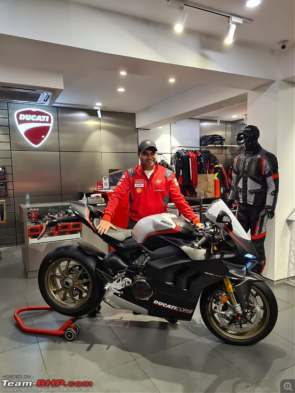 The Black Ghost | My 2021 Ducati V4SP Review-whatsapp-image-20211120-12.14.06-am.jpeg