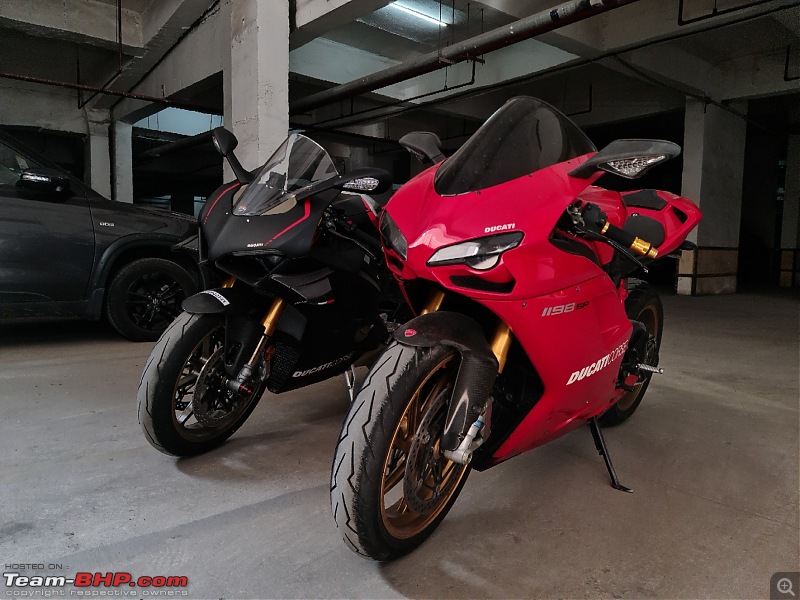 The Black Ghost | My 2021 Ducati V4SP Review-v4sp-vs-1198sp-2.jpg