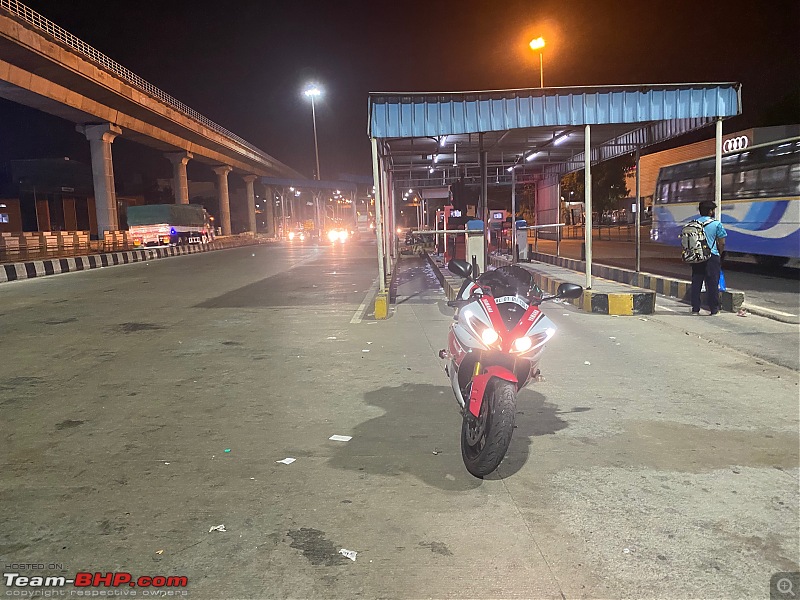 Review: My Yamaha R1 (WGP 50th Anniversary Edition)-img_5287.jpeg