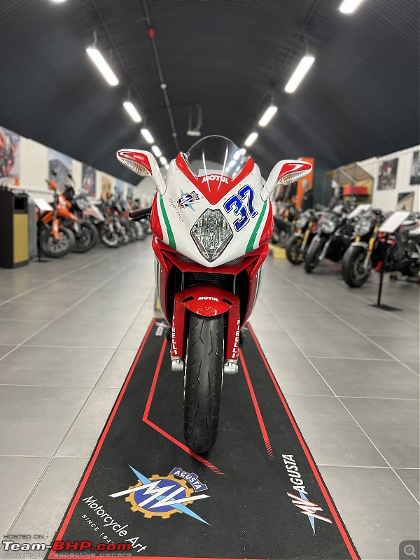 Ducati 848 EVO Corse Review | Story of Bianca-bbd45b09aa0e4c07a60c1ba9f2b2f846.jpeg