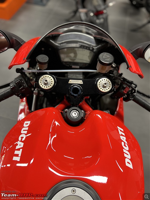 Ducati 848 EVO Corse Review | Story of Bianca-f01a142de3ba470c9ab6e475b7ce7c0a.jpeg