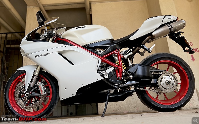 Ducati 848 EVO Corse Review | Story of Bianca-0199d684b2534bc8a88a850bd9ff2c74.jpeg