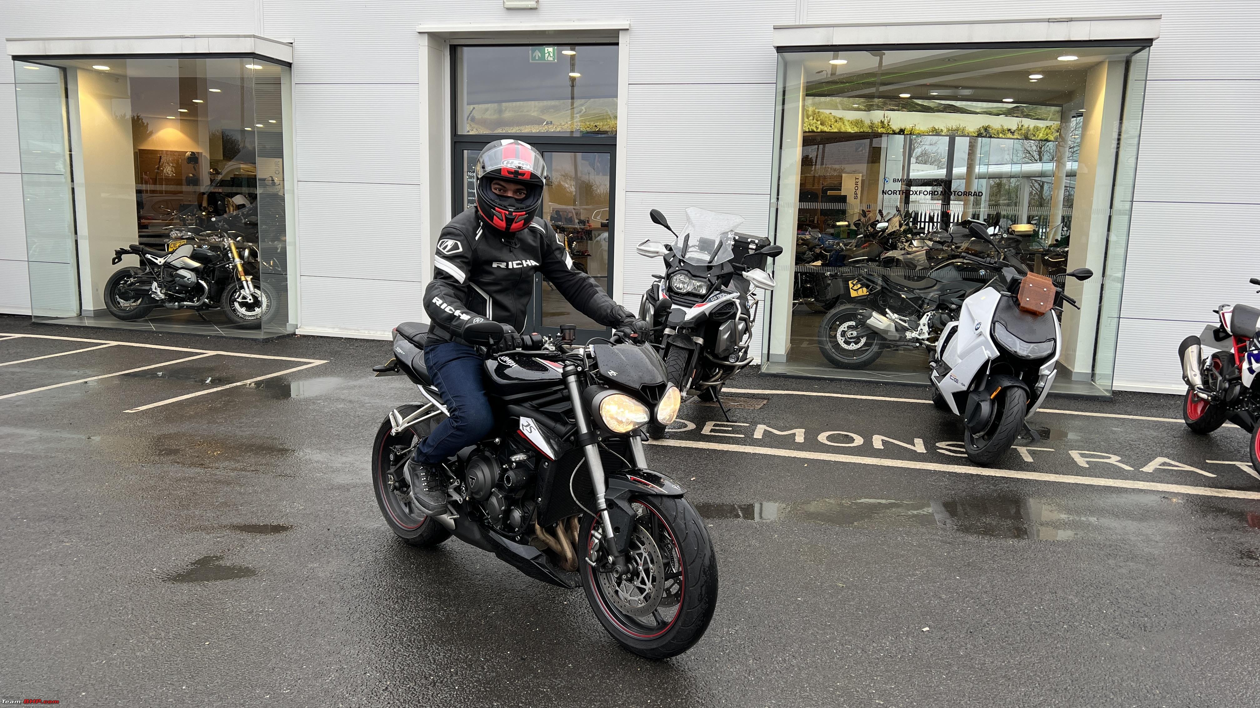 street triple ra
