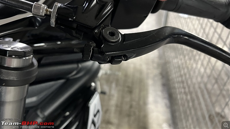 Triumph Street Triple 765 RS | Ownership Review-clutch_lever.jpg