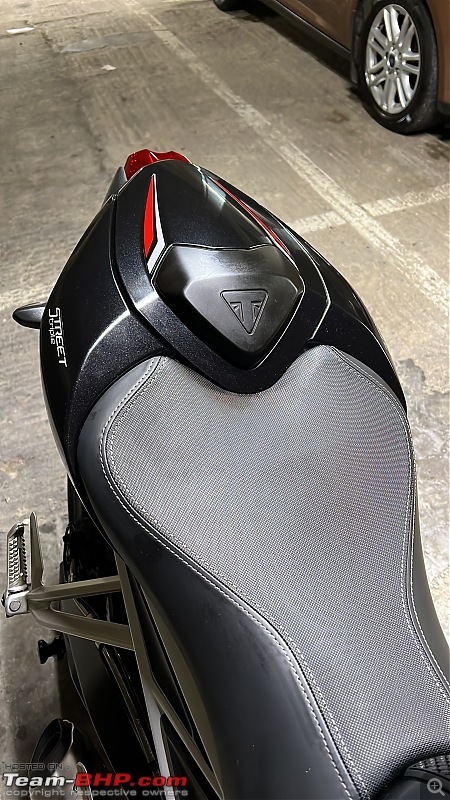 Triumph Street Triple 765 RS | Ownership Review-seat_cowl.jpg