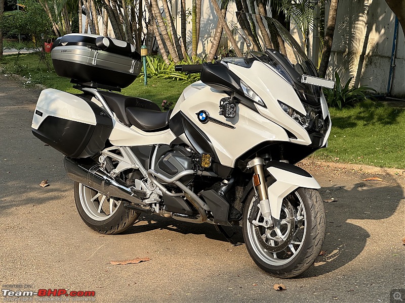 BMW R1250RT Review | The White Travel Tourer-1_wa_side_profile_with_box.jpg