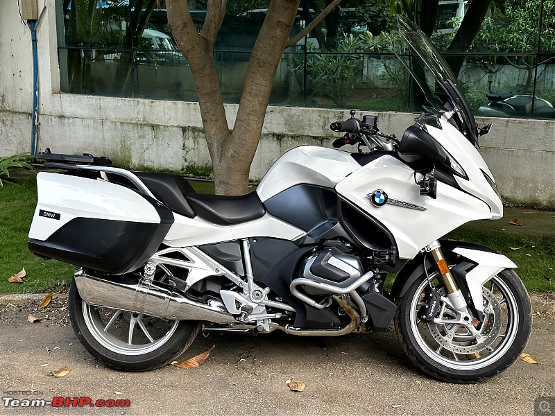 BMW R1250RT Review | The White Travel Tourer-2_wa_side_profile_windshield_up.jpg