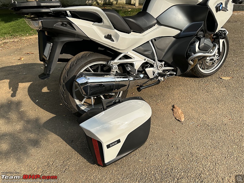 BMW R1250RT Review | The White Travel Tourer-3_st_pannier_released.jpg
