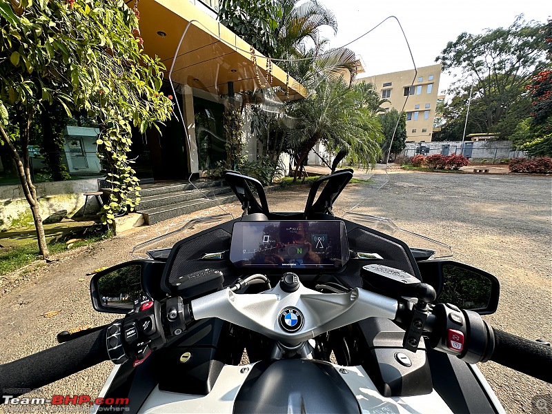 BMW R1250RT Review | The White Travel Tourer-9_st_rider_view_windshield_up.jpg
