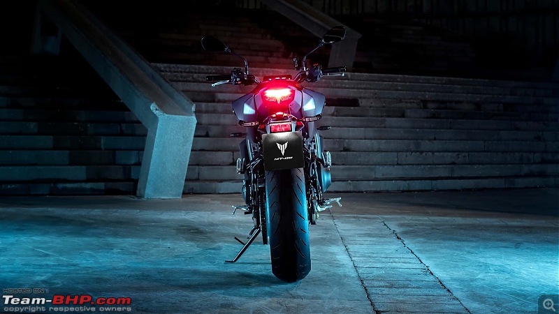 2024 Yamaha MT09 unveiled-2024yamahamt09parkedrearview.jpg