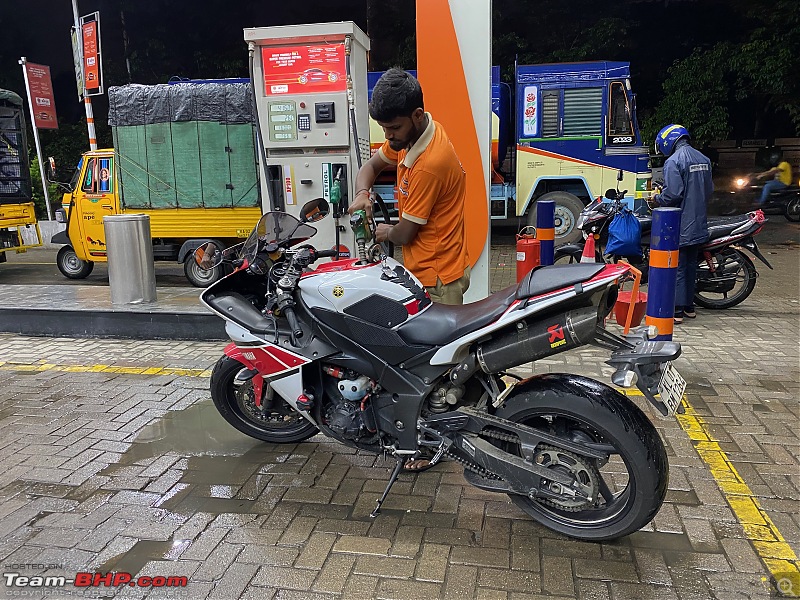 Review: My Yamaha R1 (WGP 50th Anniversary Edition)-img_0155.jpeg