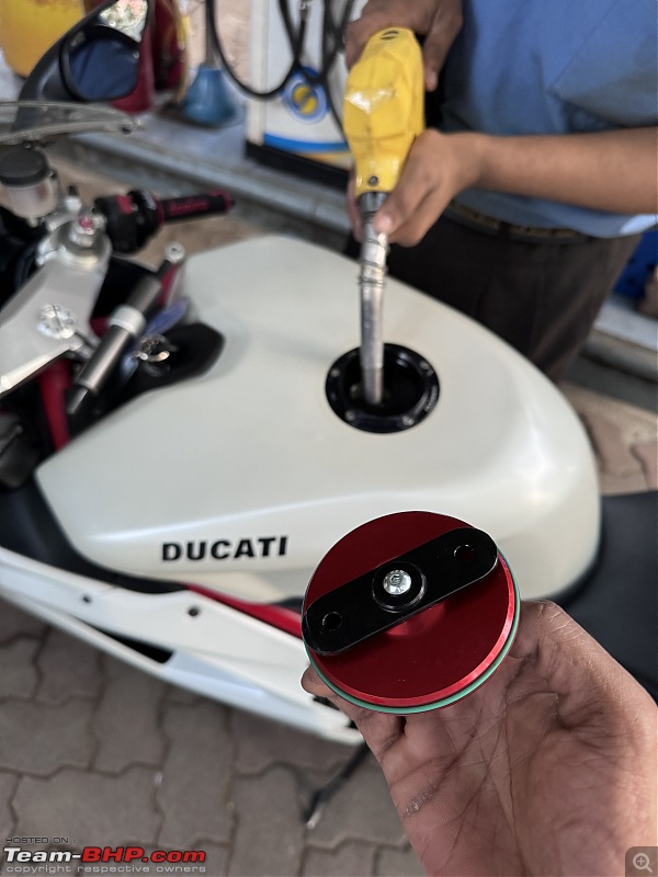 Ducati 848 EVO Corse Review | Story of Bianca-img_7534.jpeg