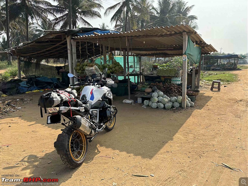 musinGS on two wheels! Life, Rides & Holidays with my BMW R 1250 GS-1st_service_pitstop.jpg