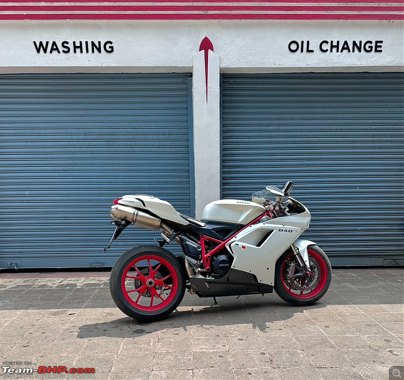 Ducati 848 EVO Corse Review | Story of Bianca-img_0116.jpeg
